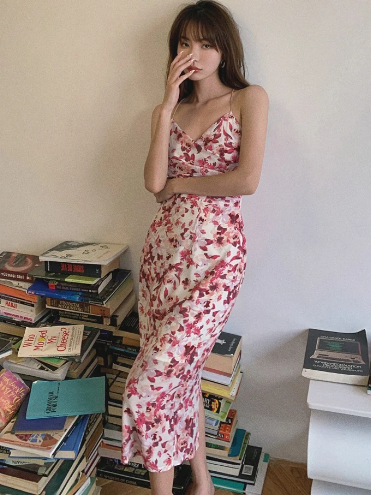 2026 Spring Summer New Floral Print Dress First Love Style Sweet Tea Party Dress Slim Fit Hide Belly Sling Women's Frock
